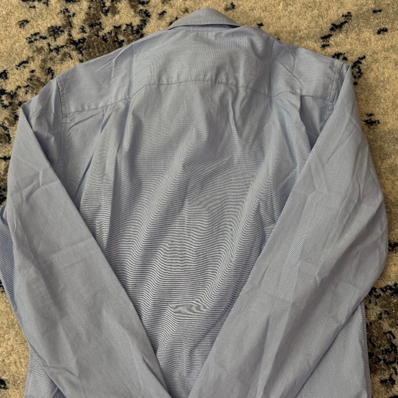 TWO GAP Button Down Dress Shirts - Picture 16 of 16